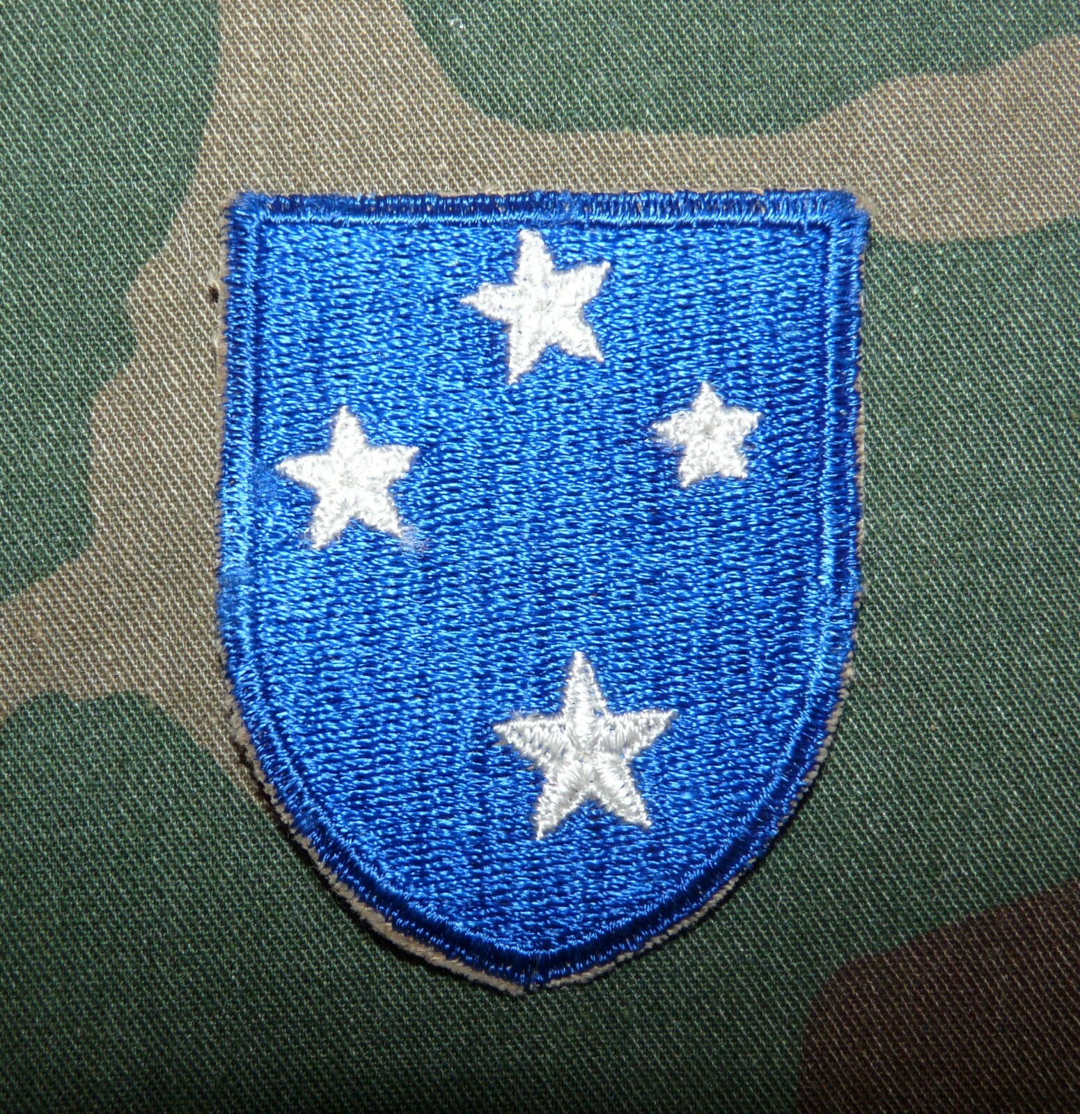 Original pre-Vietnam US Army 23rd Infantry Division Shoulder Patch - no glow