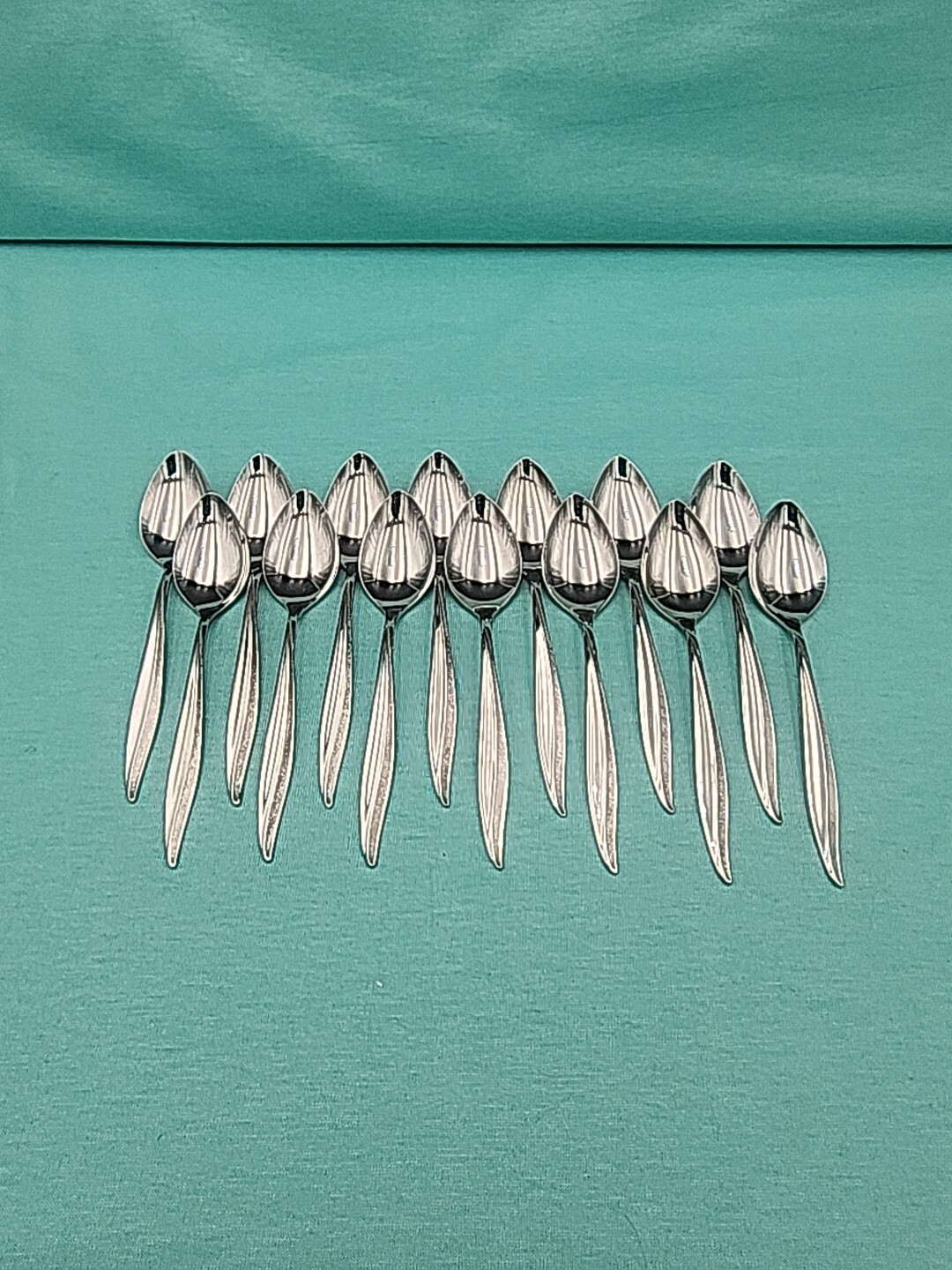 Oneidacraft Deluxe TEXTURA  14 pc Teaspoons Stainless Flatware 6"