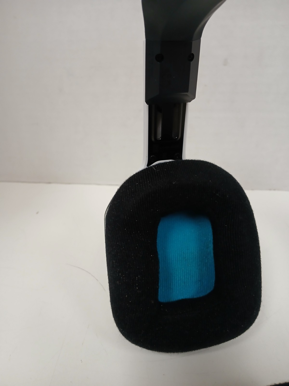 Logitech Astro A20 Wireless Gaming Headset *READ*