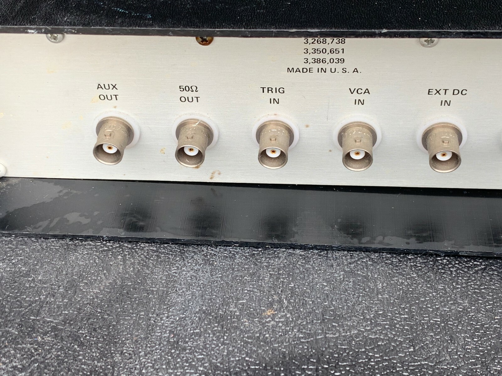 WAVETEK MODEL 154 PROGRAMMABLE WAVE FORM GENERATOR