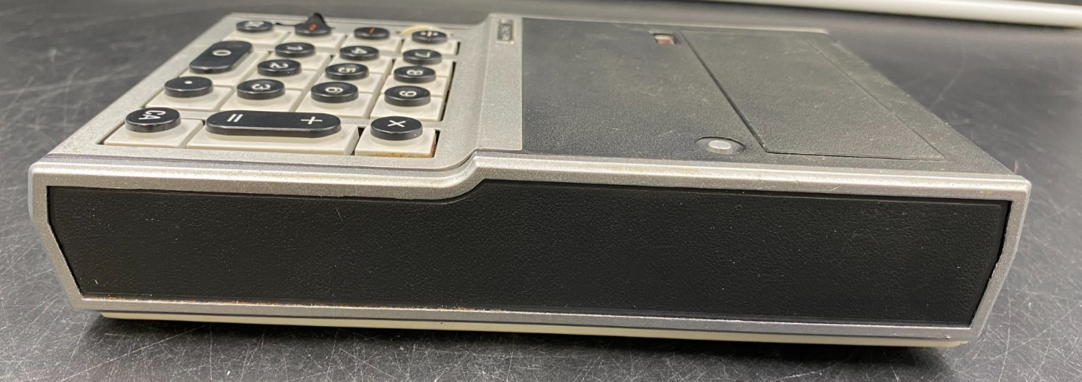 *AS-IS* Vintage SANYO Calculator ICC-82D *No Adapter, For Parts Only*