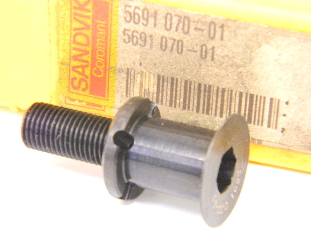 NEW SURPLUS SANDVIK COOLANT SCREW 5691-070-01 (3/8" x 24)