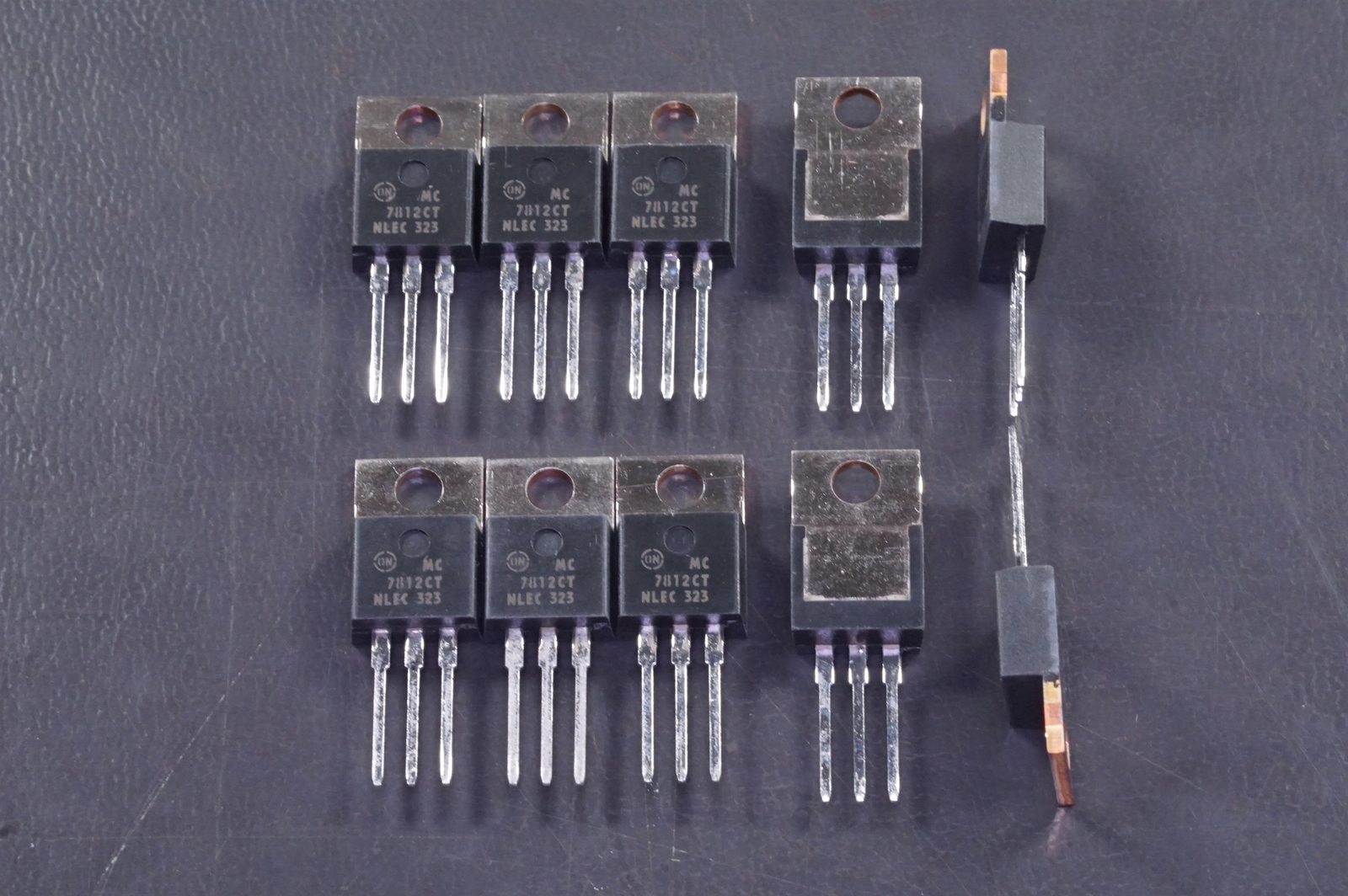 Lot of 10 MC7812CT ON Semi Voltage Regulator Fixed Positive 12V 1A TO-220AB TH