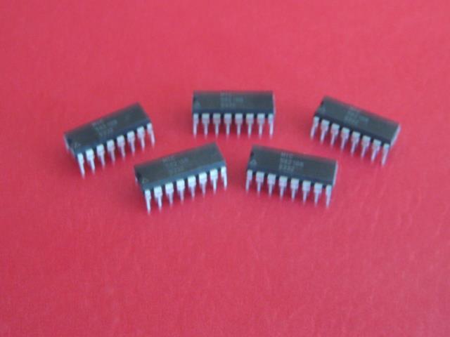 MICREL MIC5821BN  8-BIT SERIAL INPUT LATCHED DRIVERS 16 PIN DIP  ( Qty 5 )