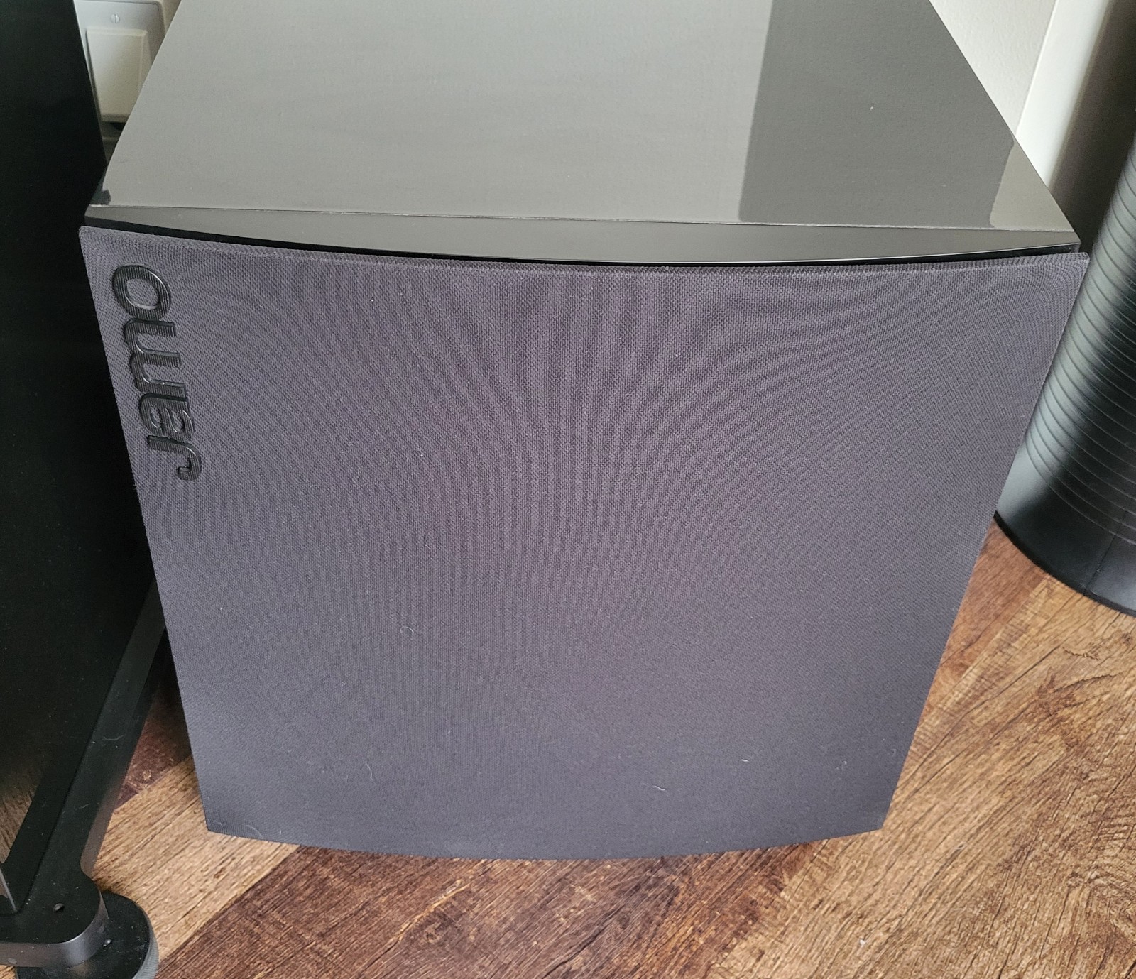 JAMO J112 J-112 SUBWOOFER Black Lacquer Finish 12" 600w