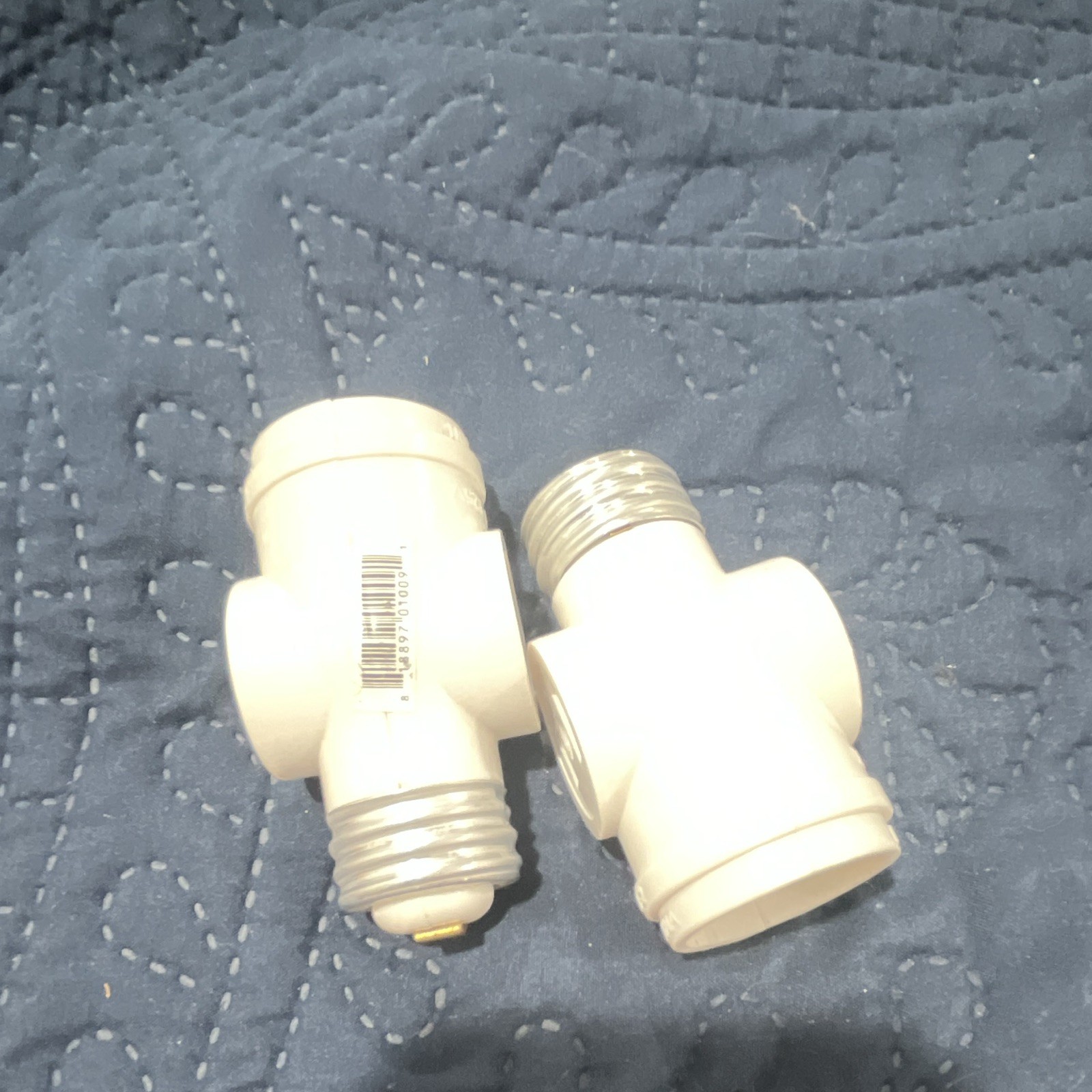 2-Pack White E26 Screw Base Bulb Socket Splitter Adapter, Plastic