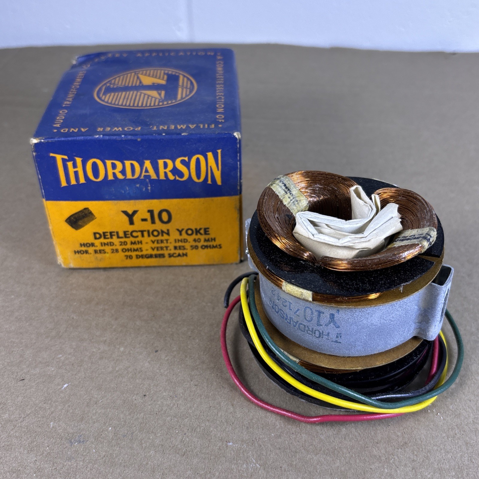 Vintage NOS Y-10 Thordarson 70 Degree Deflection Yoke (Sylvania 100-0003,5,6,7)