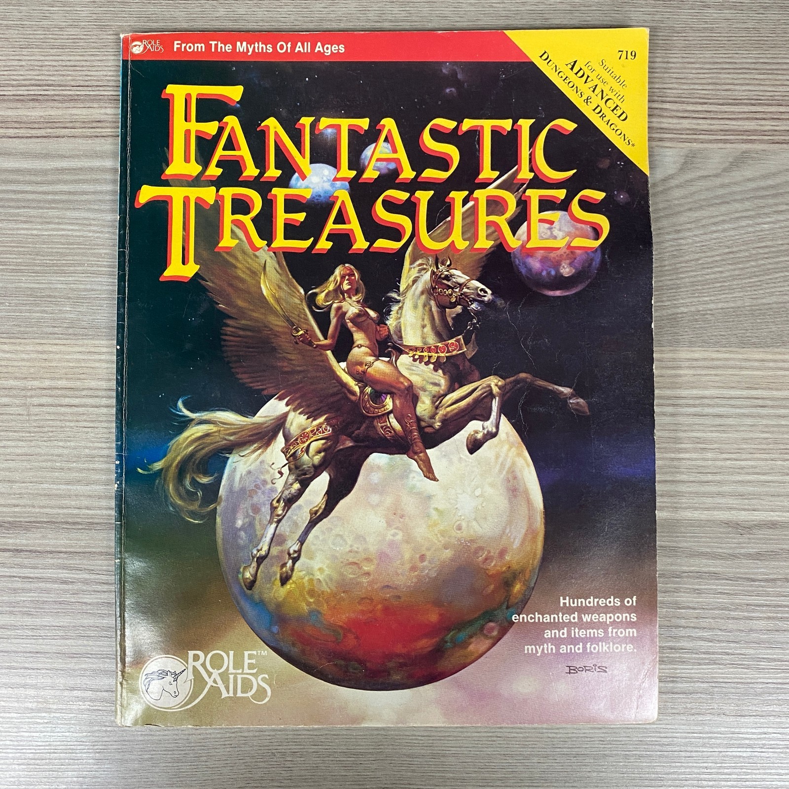 FANTASTIC TREASURES ROLE AIDS BOOK 719 AD&D ADVANCED DUNGEONS & DRAGONS