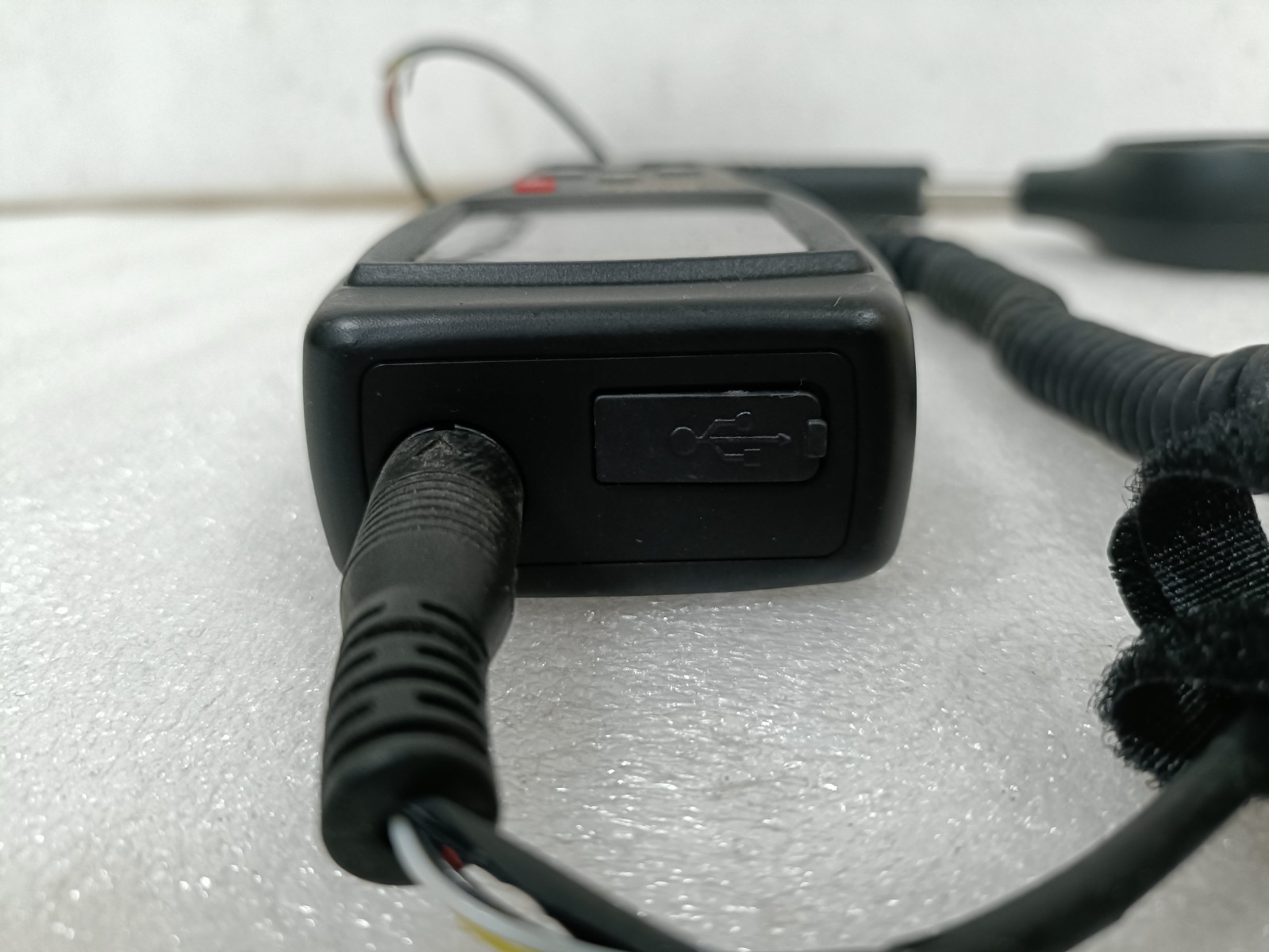 Smart Sensor AS856 Digital Anemometer Wind Speed Meter Temperature °C/°F