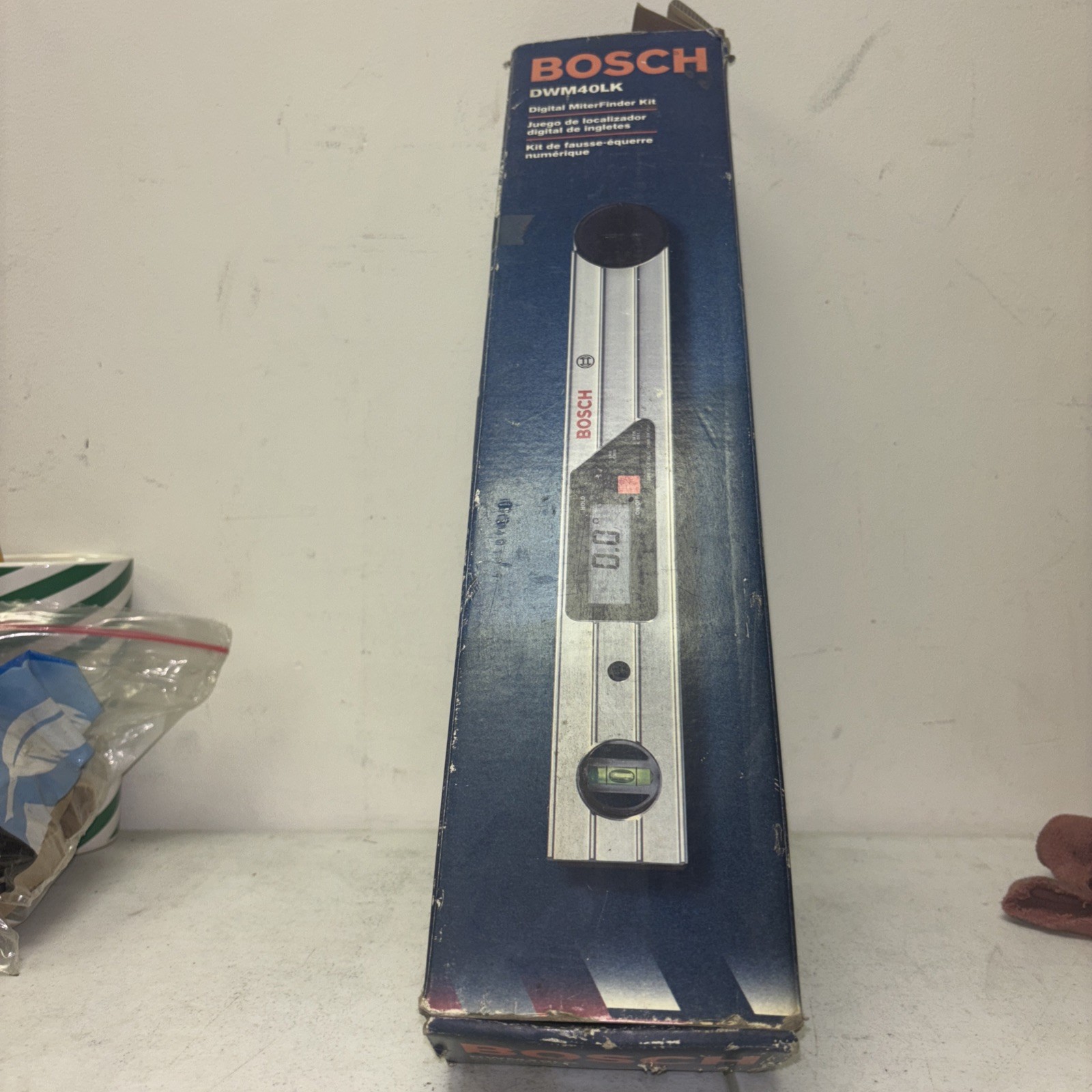 Bosch DWM40LK Digital MiterFinder Kit NEW IM BOX