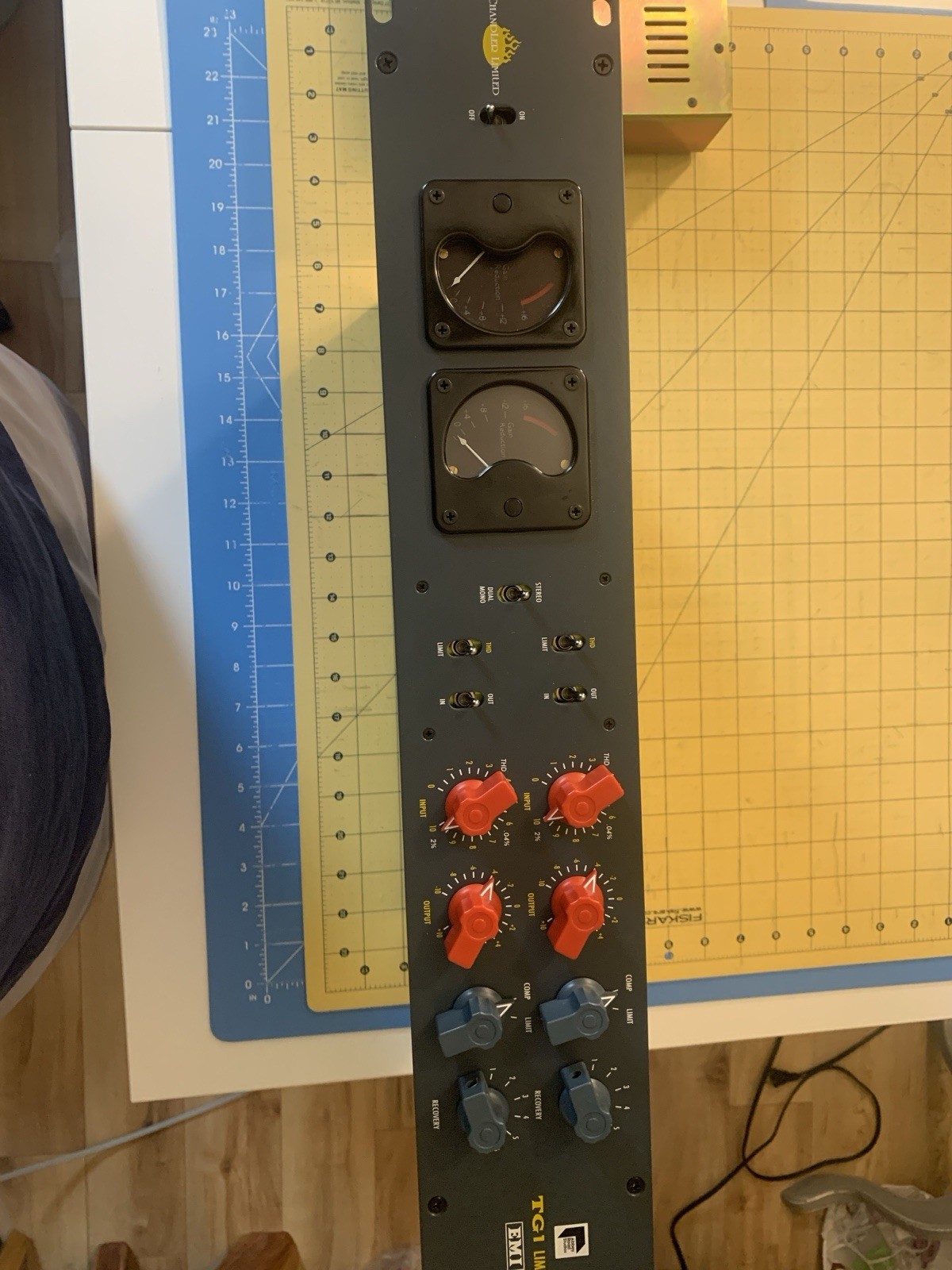 Chandler TG1 Dual Channel Analog Rack Compressor/Limiter