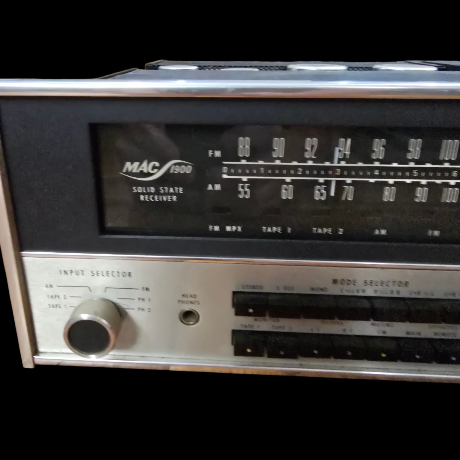 McIntosh MAC 1900 Solid State Stereo Receiver with Analog Tuner Dial working