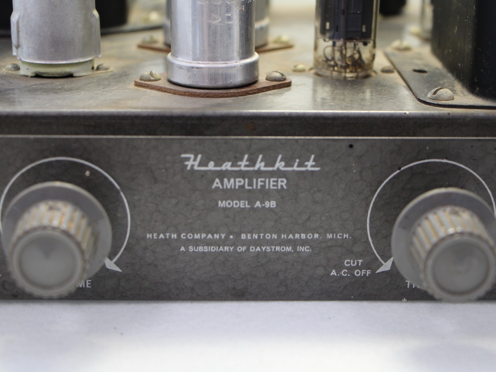 Heathkit Vintage A-9B Tube Amplifier Audio Mono Monoblock *PARTS OR REPAIR*