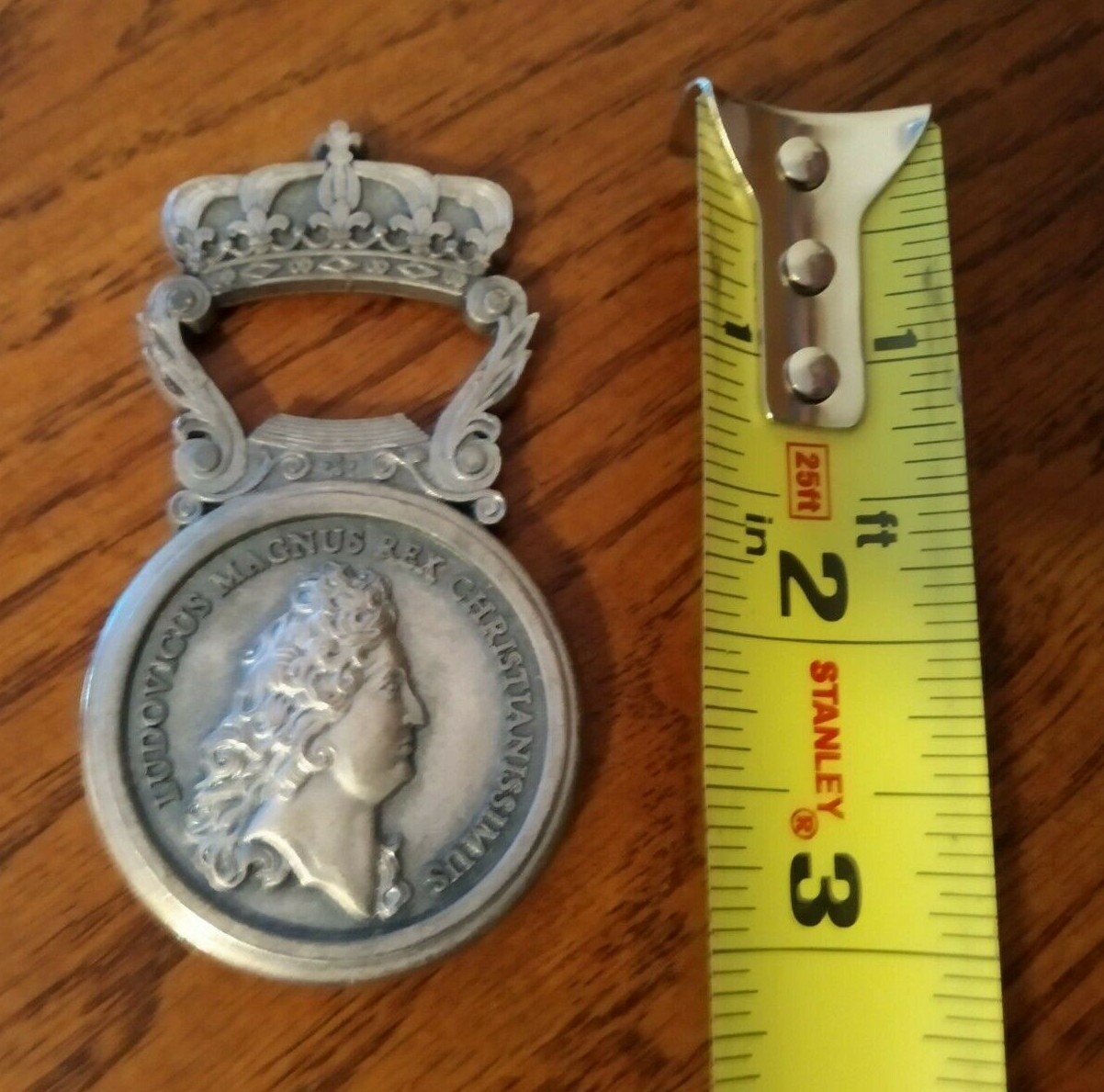 Vintage French Beer Bottle pop Opener Chateau de Versailles Ludovicus Magnus Rex