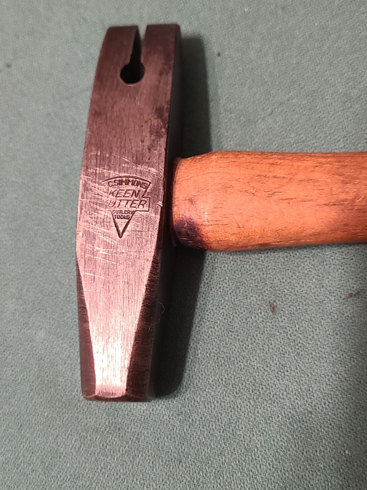 Vintage E C Simmons Keen Kutter Sawset Saw Set Hammer K8