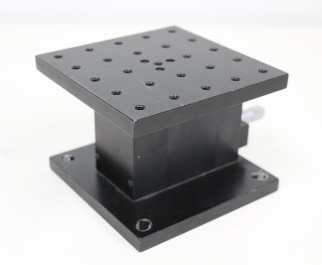Oriel Instruments 16641 Manual Z-Axis Vertical Linear Stage
