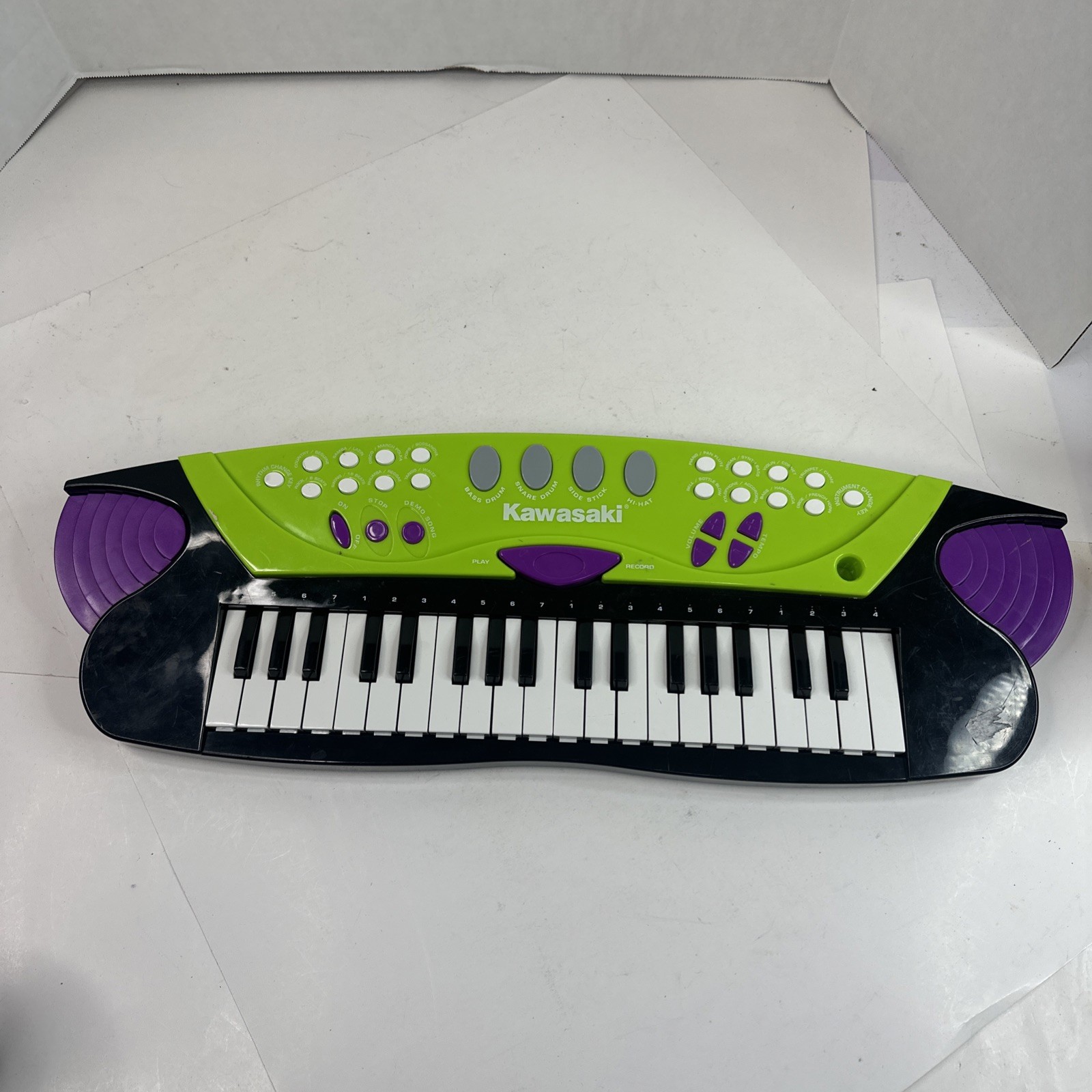 Kawasaki SS Music Piano Keyboard Purple Green Kids 37 Keys WORKS Y8