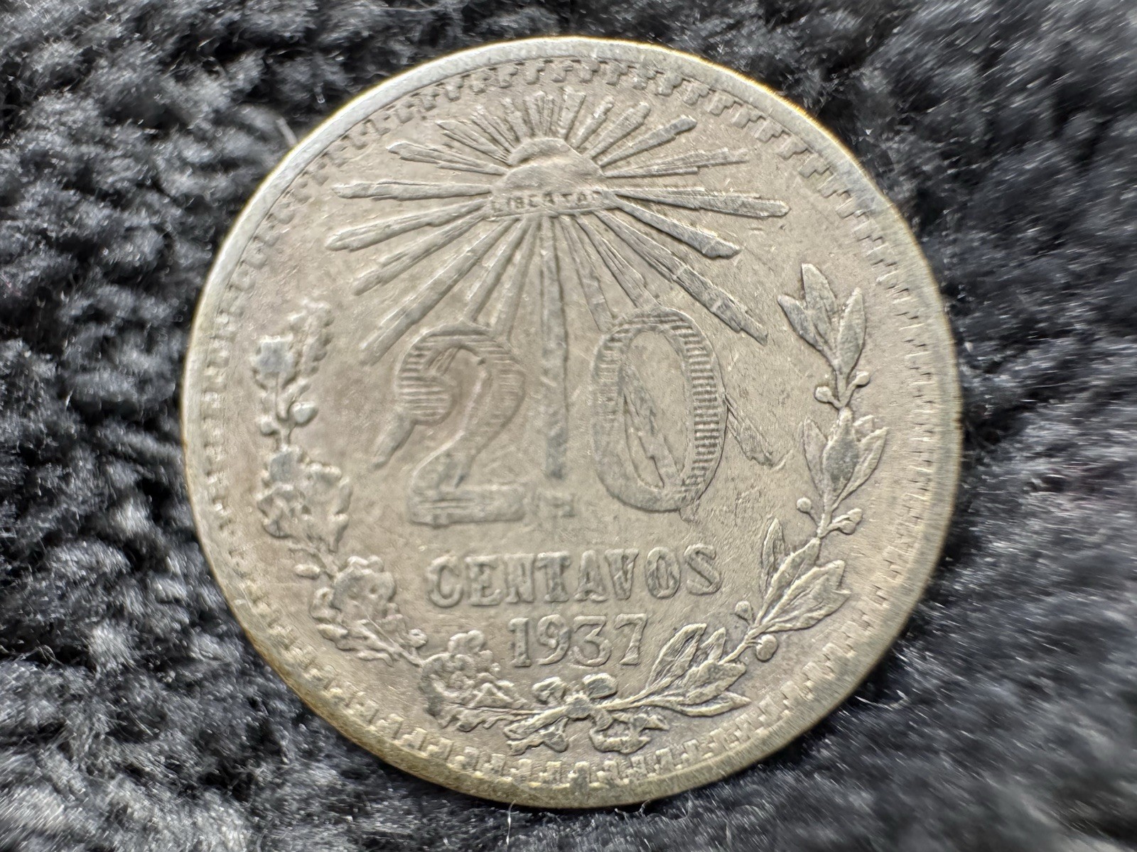 1937 Mo Mexico 20 Centavos Silver Coin .720 XF/AU Cap & Rays Mexican