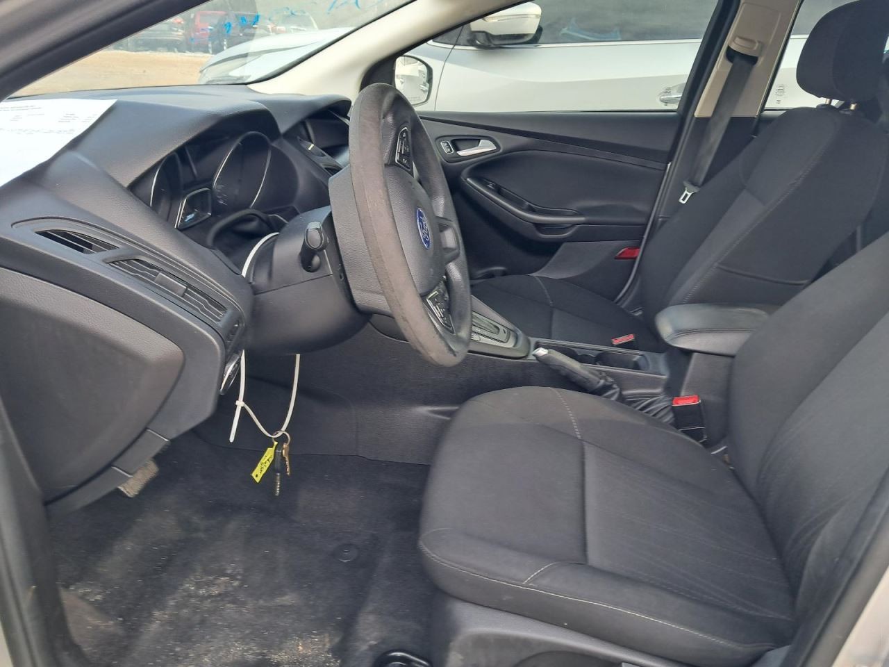FOCUS 2018 Glove Box 4892054