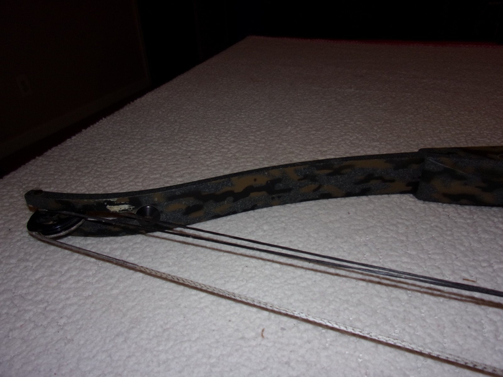 Hoyt Pro Vantage Tracer RAMBO III Compound Bow