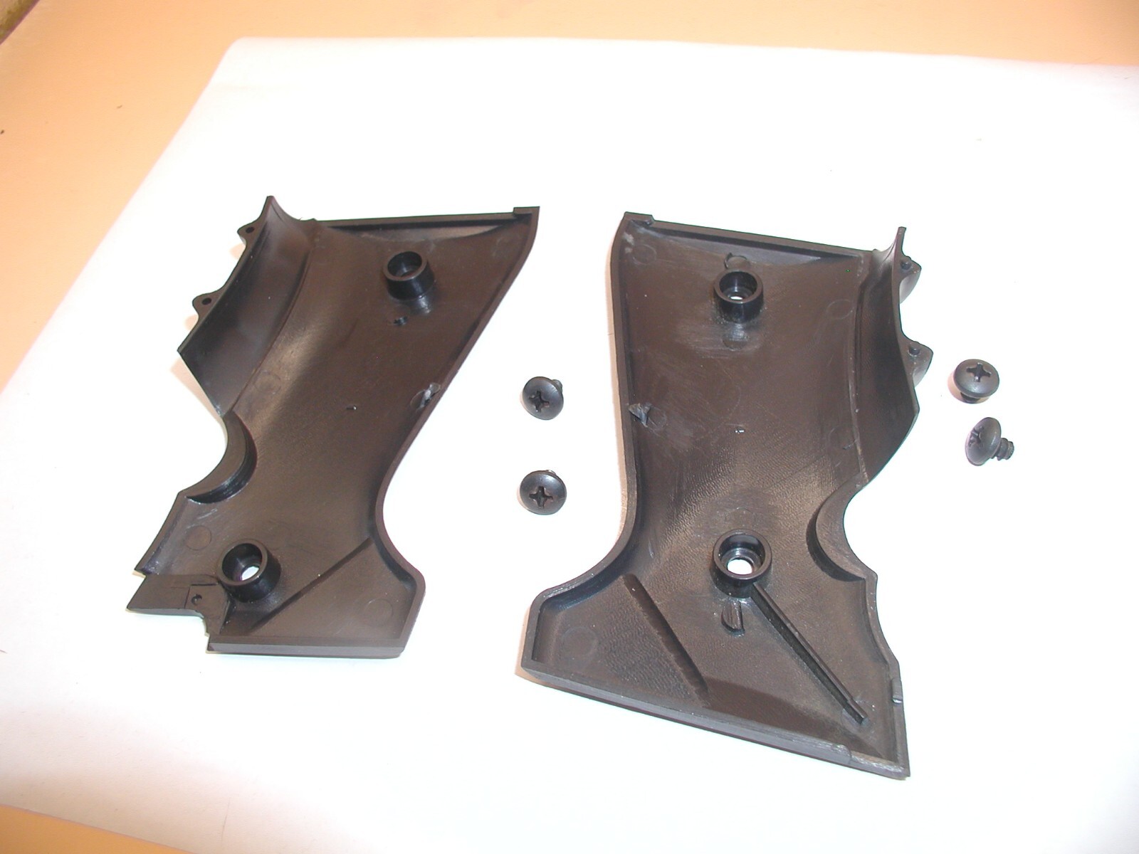 Tactical Master Air Pistol - Grips w/ Screws