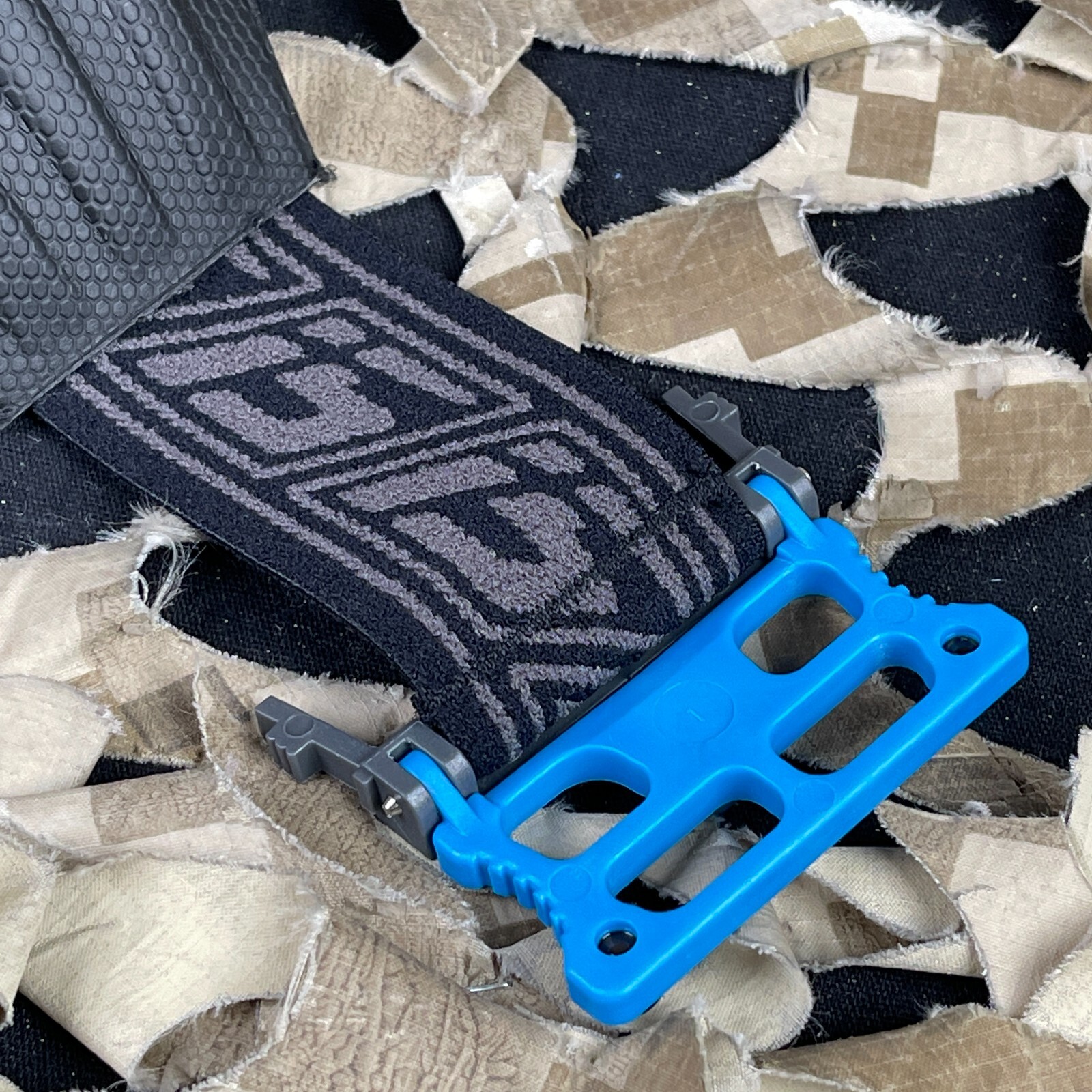 NEW Dye i5 Mask GSR Pro Goggle Strap - Gold