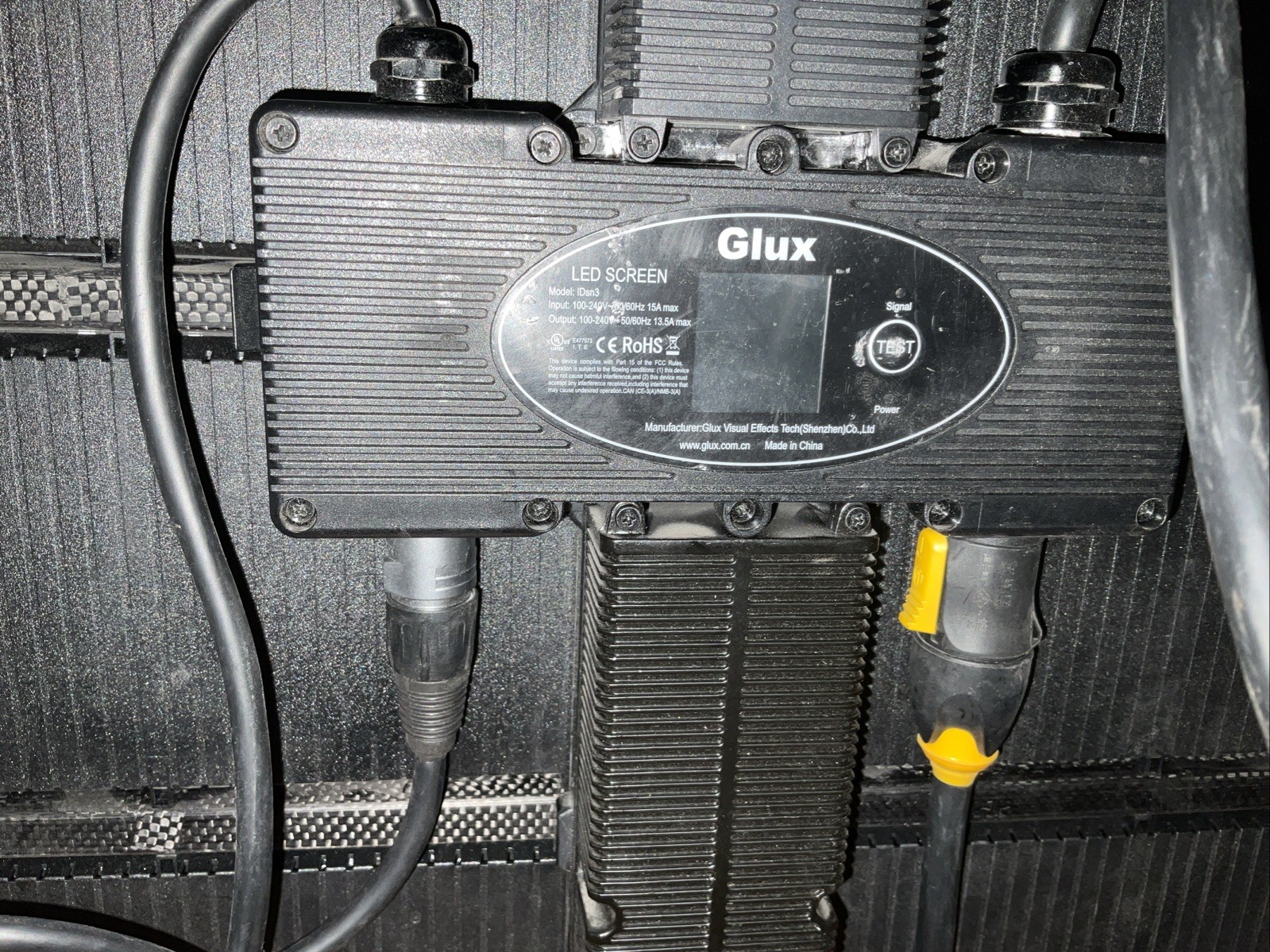(2) GLUX IDsn 20”x 20” LED Display Screen (Untested)