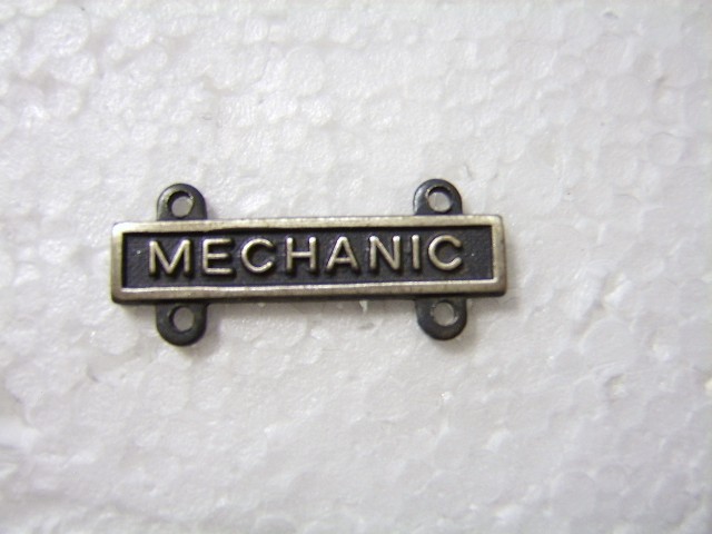 ARMY MECHANIC QUALIFICATION BAR SILVER OXIDE FINISH NOS:K7