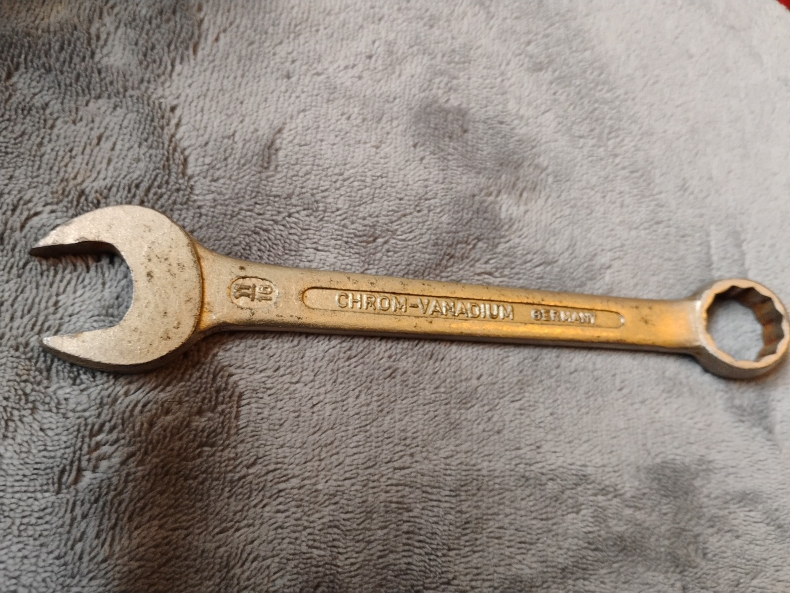 VINTAGE CHROM VANADIUM 11/16 COMBINATION WRENCH MADE IN GERMANY