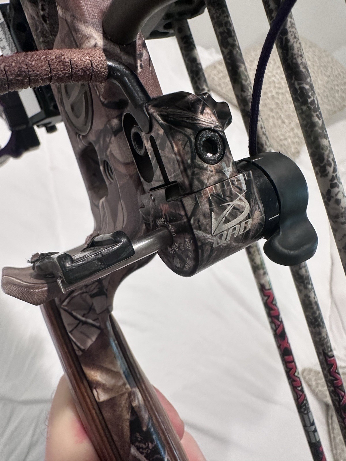 Elite Synergy Bow 30.5” 70#