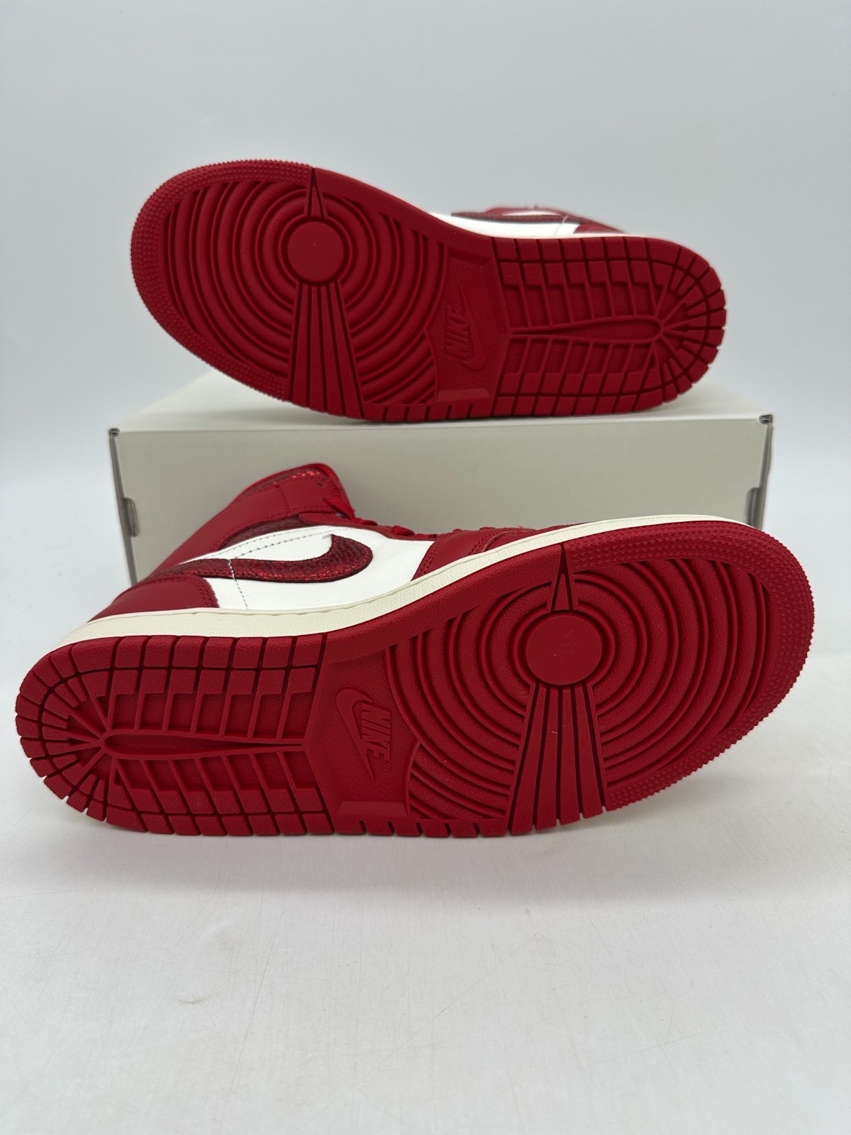 Air Jordan 1 Mid SE Women's Size 9 Red Sail Leather Athletic Shoes HJ9337 106