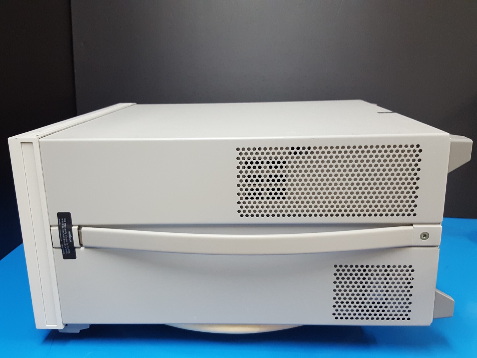 Keysight E5071C: Network Analyzer, 100kHz-4.5GHz, W/Opt. 245 WIN7 (2300)