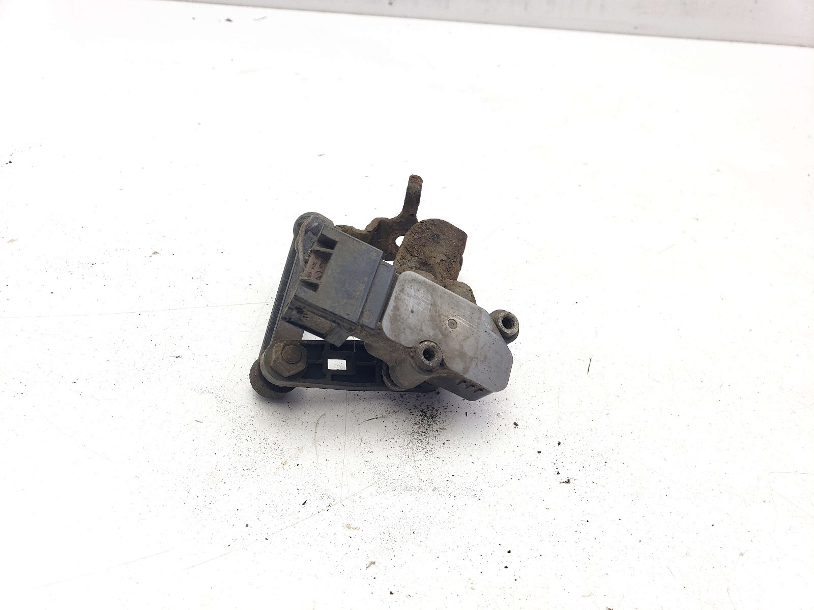 BMW 2 SERIES TOURER F45 HEADLIGHT LEVEL CONTROL MODULE FRONT LEFT 6867646 2014