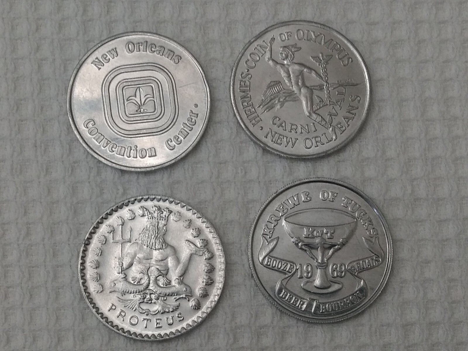 Vintage 4 Tokens All Different #006
