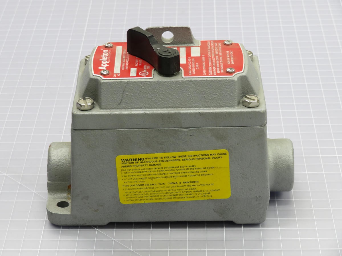 APPLETON EDSF23WQ SEALED TUMBLER SWITCH CONTROL STATION OTHER SWITCH T213052