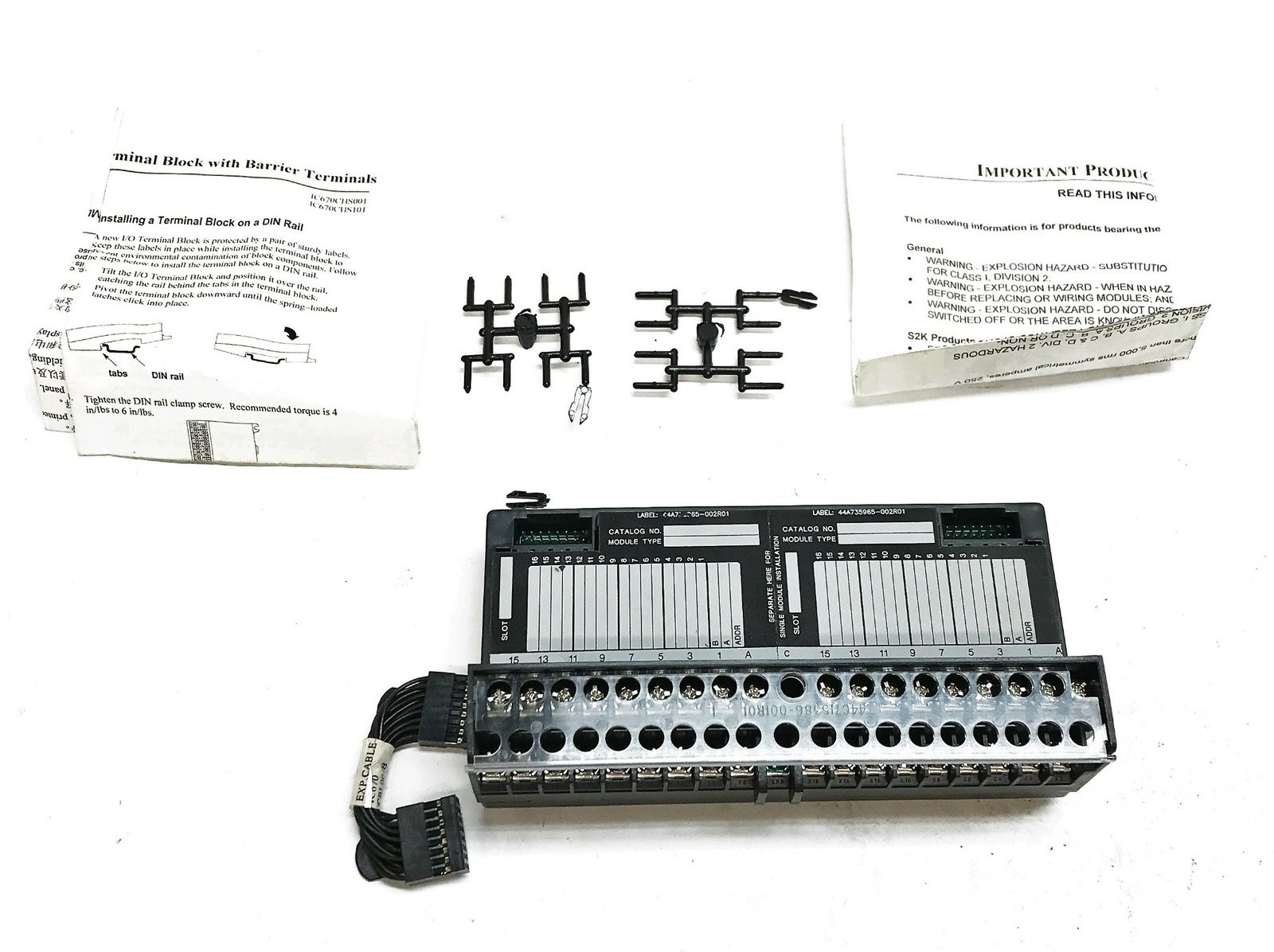 GE/Fanuc In/Out Barrier Style Terminal Base IC670CHS001H NOS