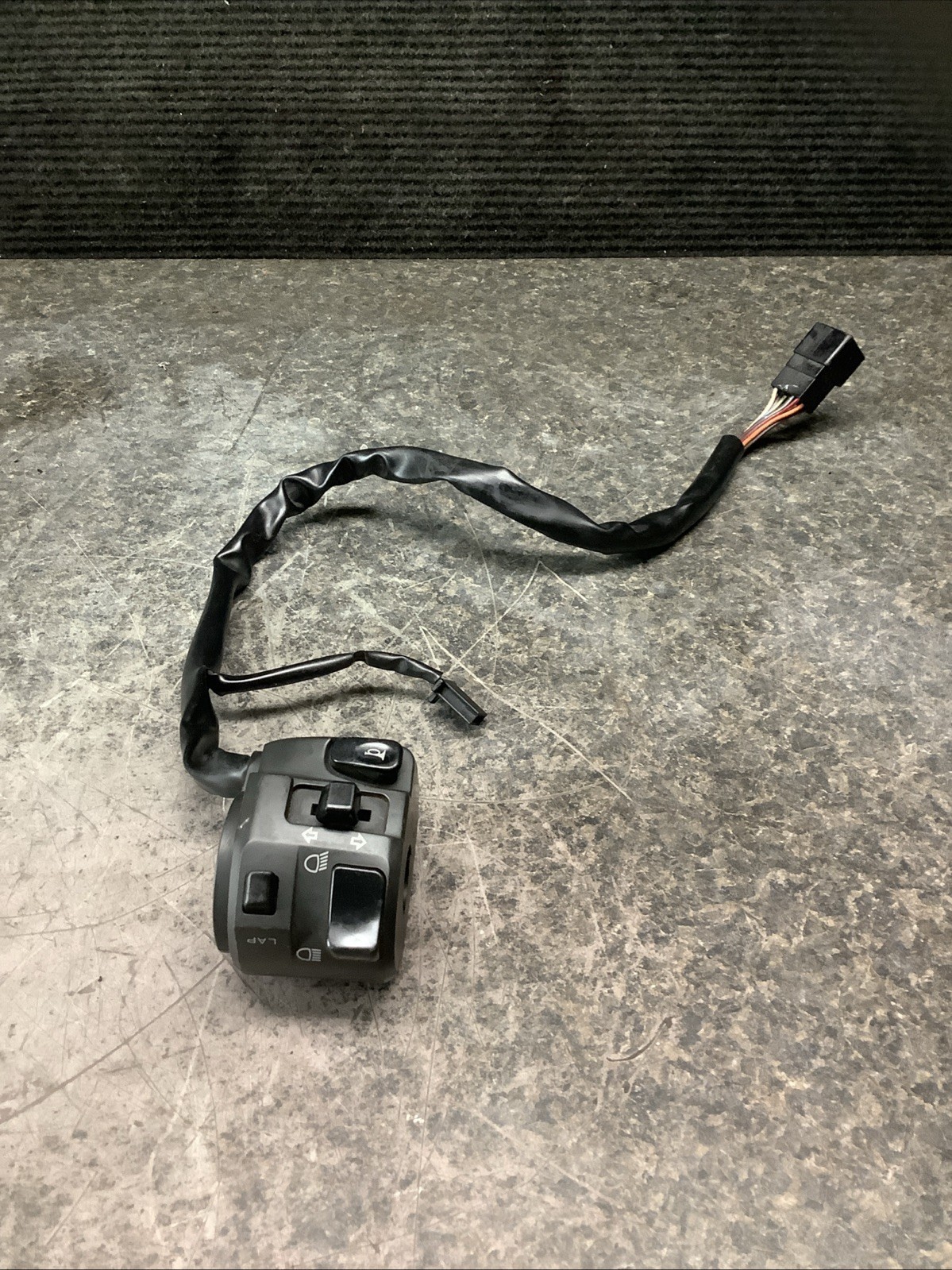 Kawasaki Ninja ZX-6R 2007-08 left handlebar control switch housing - 41G