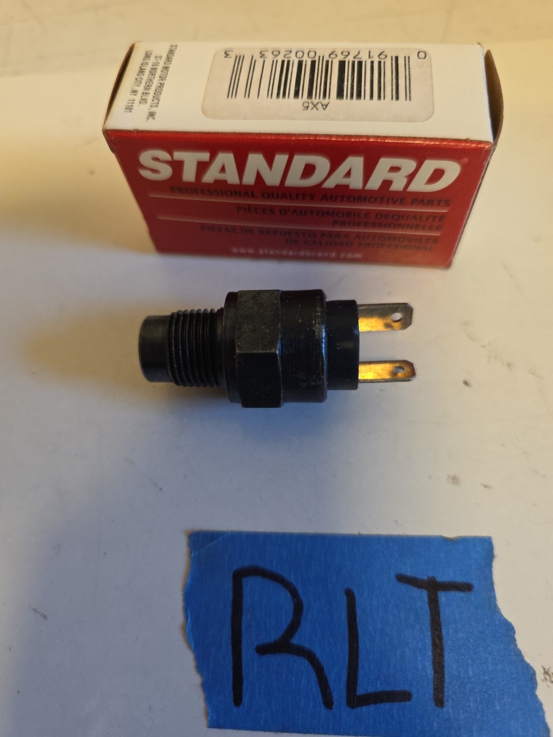 Coolant Temp Sensor Standard Motor Products AX5