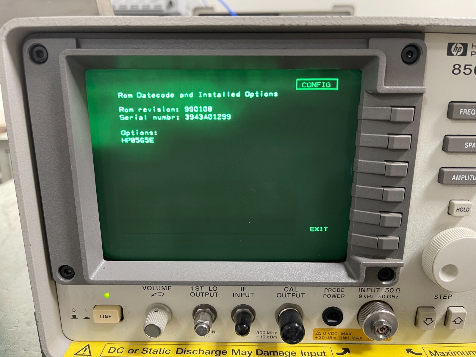 Agilent Keysight 8565E 9KHz - 50GHz Spectrum Analyzer w/ 85620A module_1299