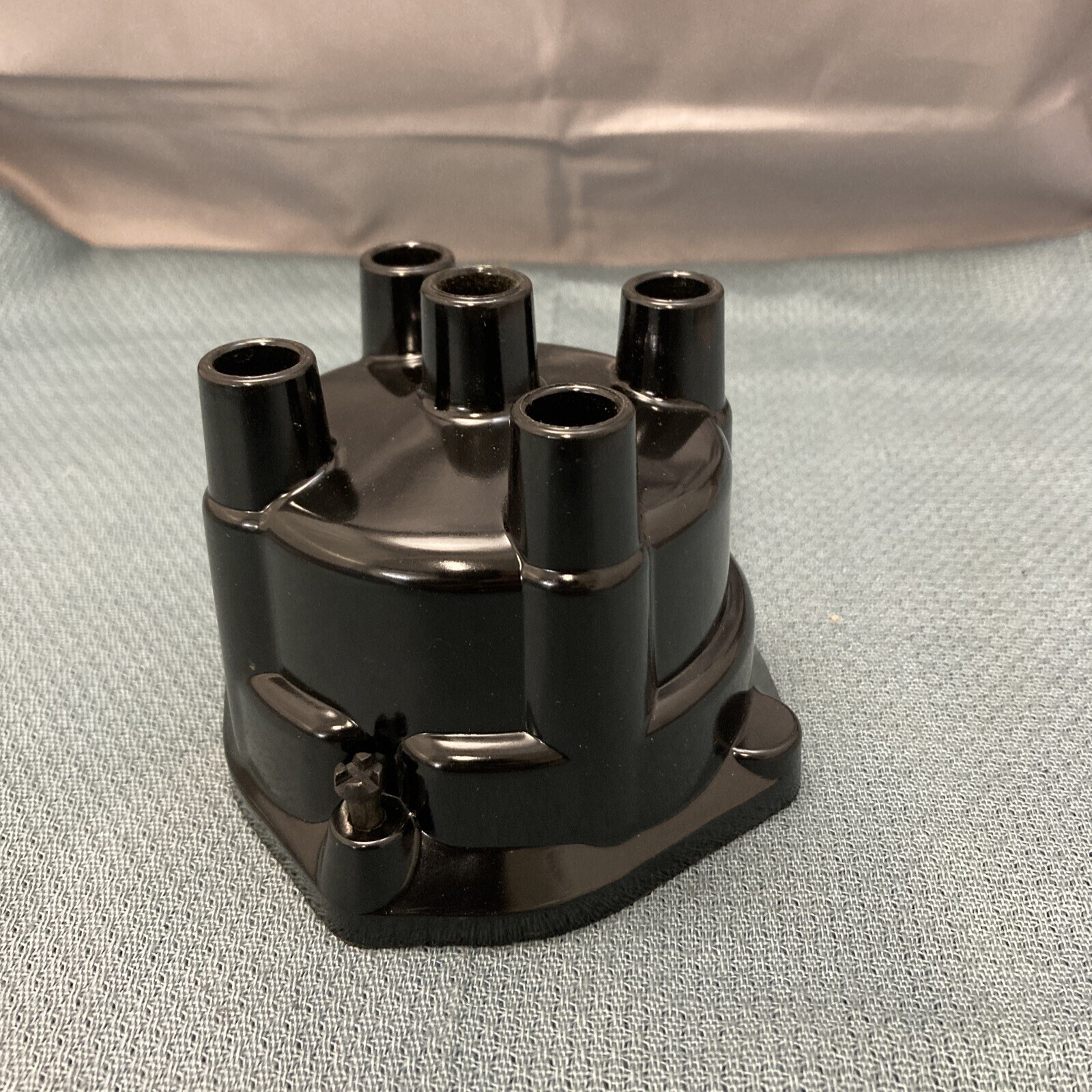 NEW WIS-CON 18-1960833 DISTRIBUTOR CAP