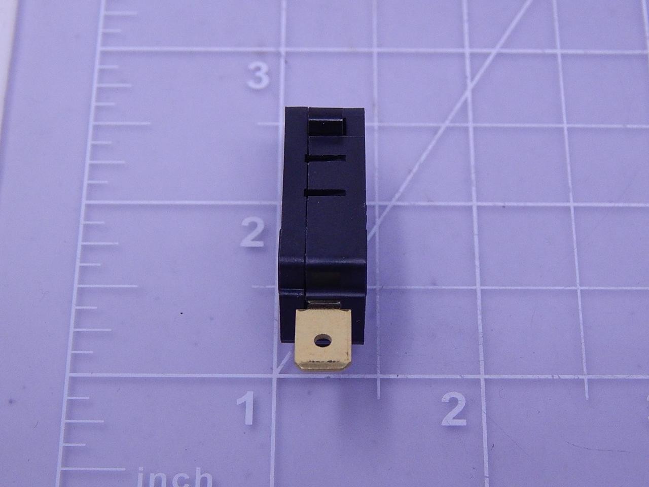 LOT OF 10 MICRO SWITCH V7-4A37E9-000-1 BASIC / SNAP ACTION SWITCHES LARGE BASICS
