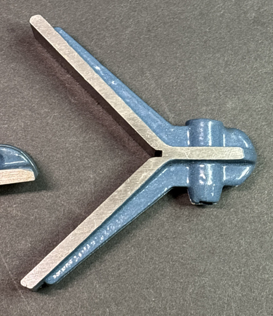Combination Square Protractor and Center Finder Head - Read
