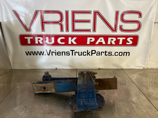 PETERBILT PETERBILT AIR TRAC BRACKET AND SPRING LH