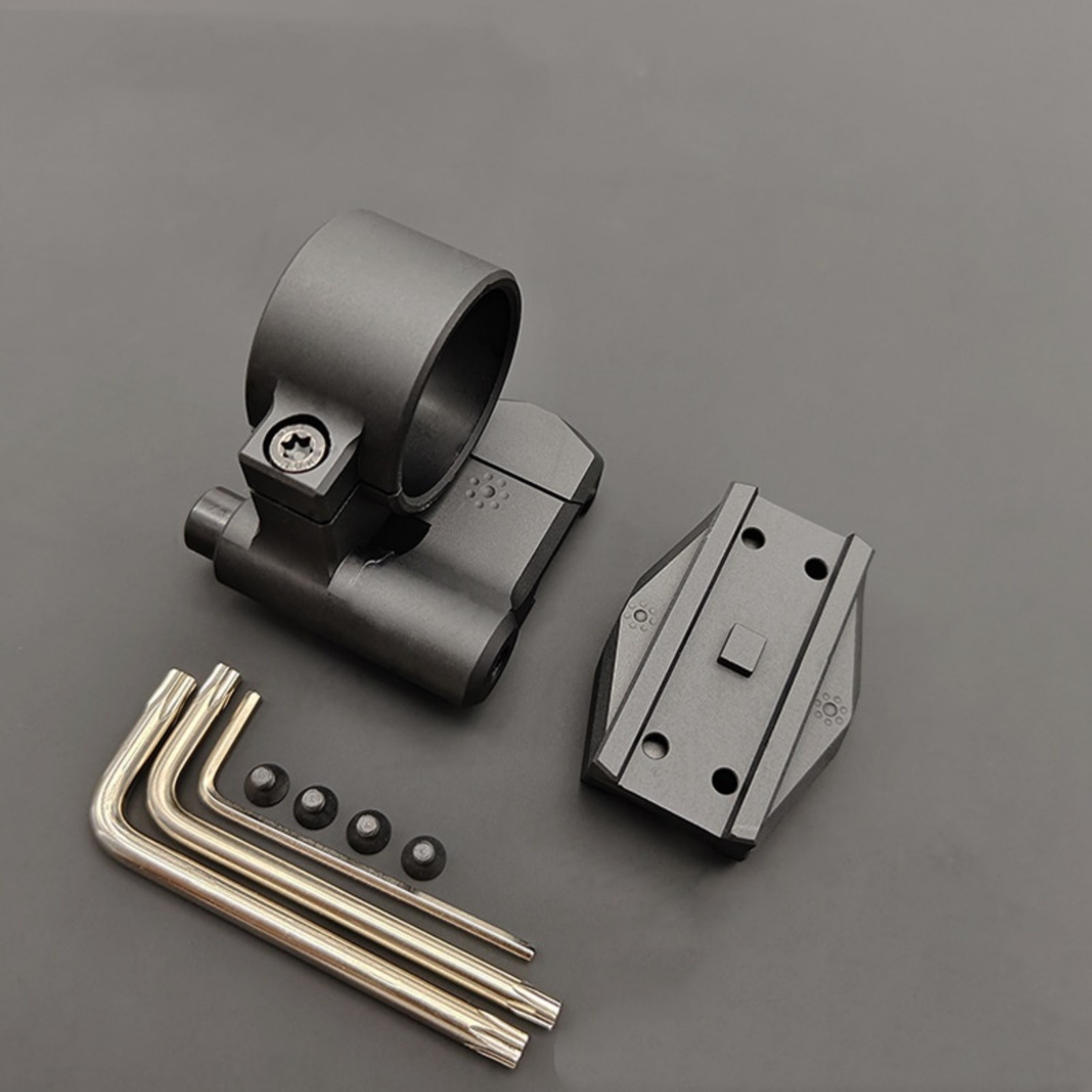 T2 Riser Mount with Flip Side Magnifier Mount 20mm Rail Black Tan