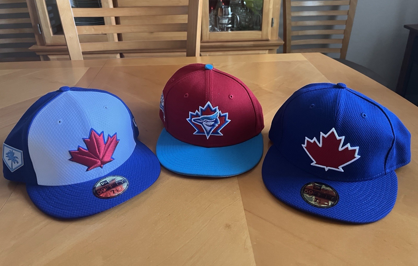 3-Toronto Blue Jays New Era 59FIFTY Fitted Cap Size 7 1/8 MLB Look New & Unworn