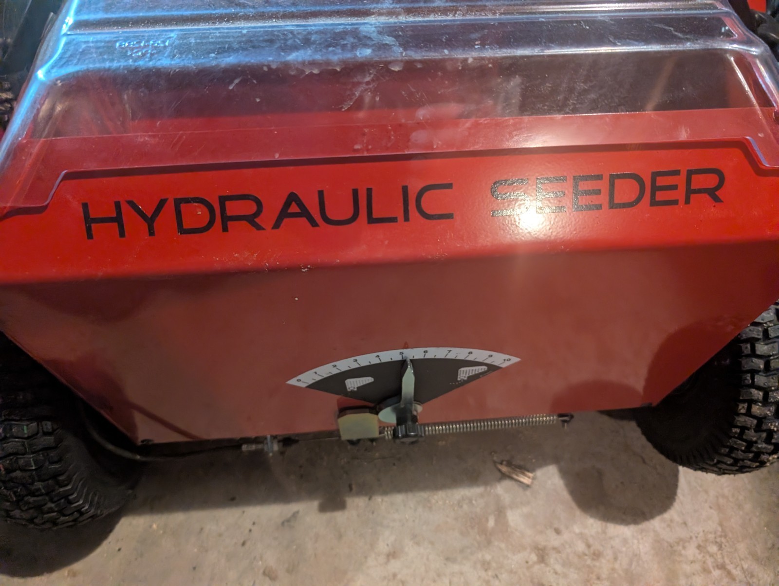 20" Toro 23508 hydraulic slit seeder
