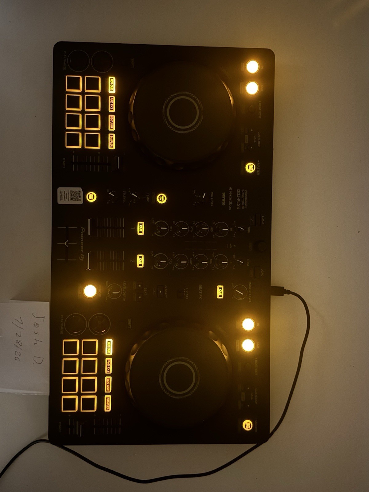 Pioneer DJ DDJ-FLX4 2-Deck Controller Black Beat FX Pitch Control USB-C