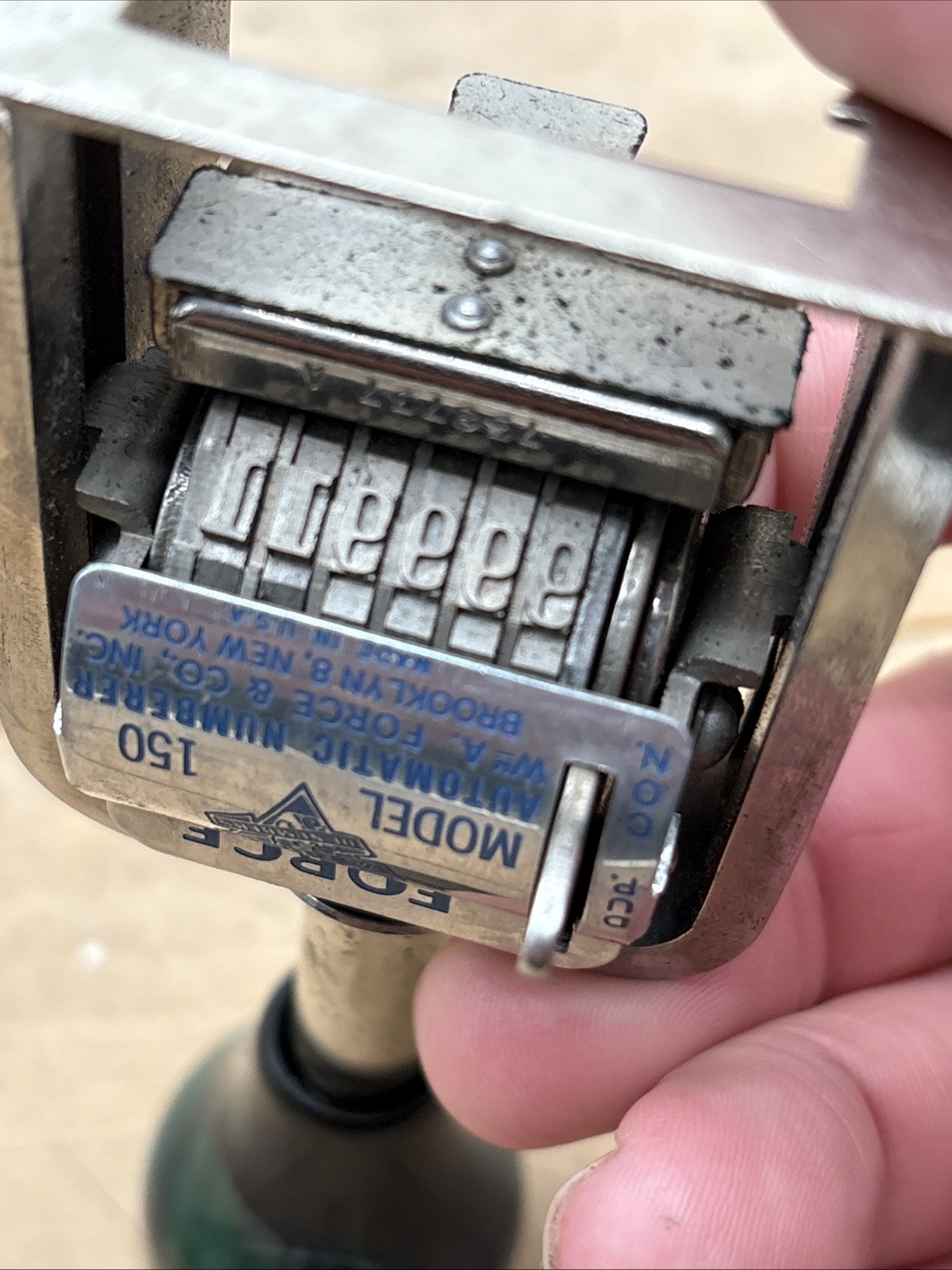 VTG Force Model 150 Automatic Numberer Ink Stamp