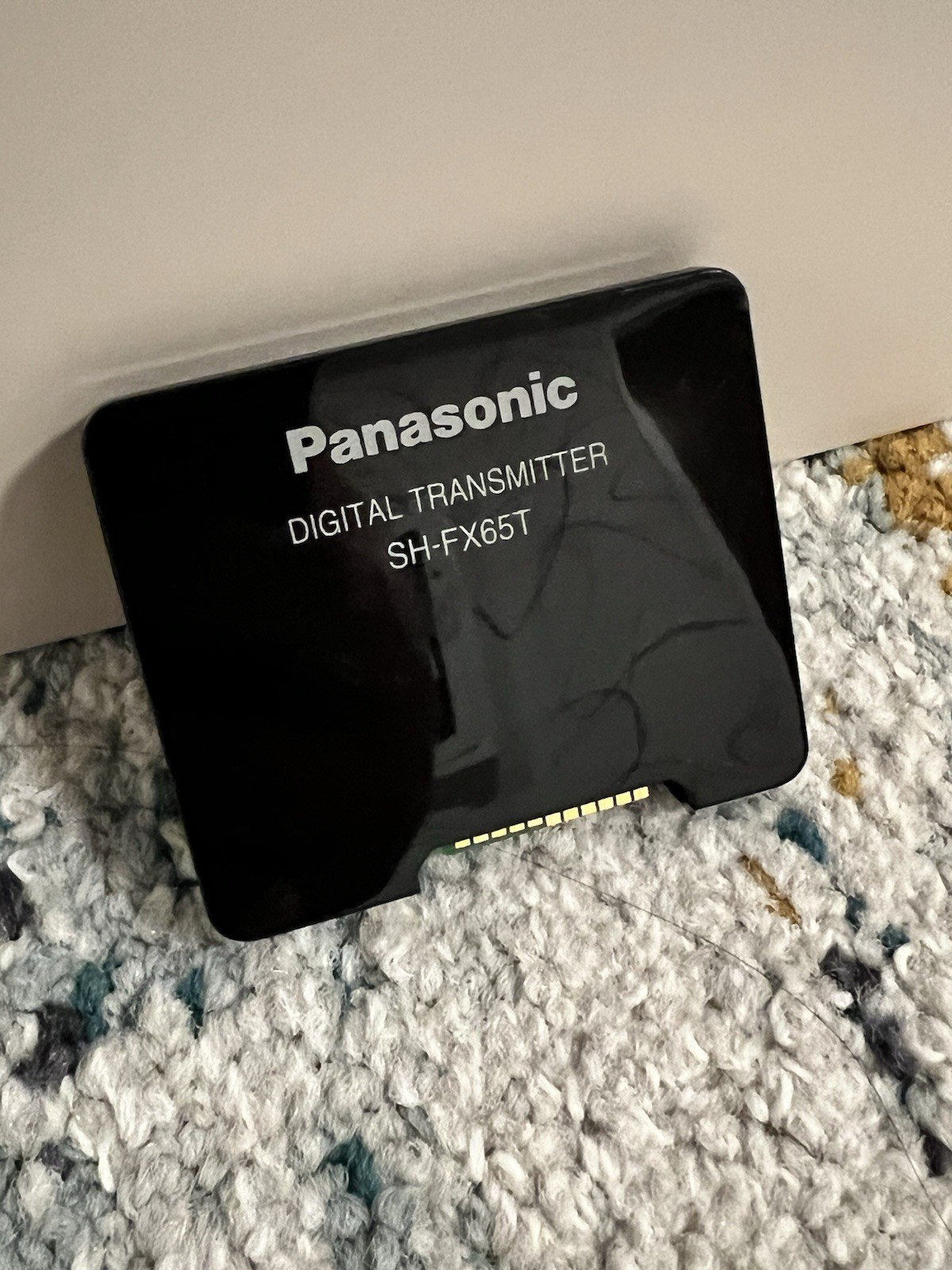PANASONIC SH-FX65T Wireless Speaker System Digital Transmitter Home Theater