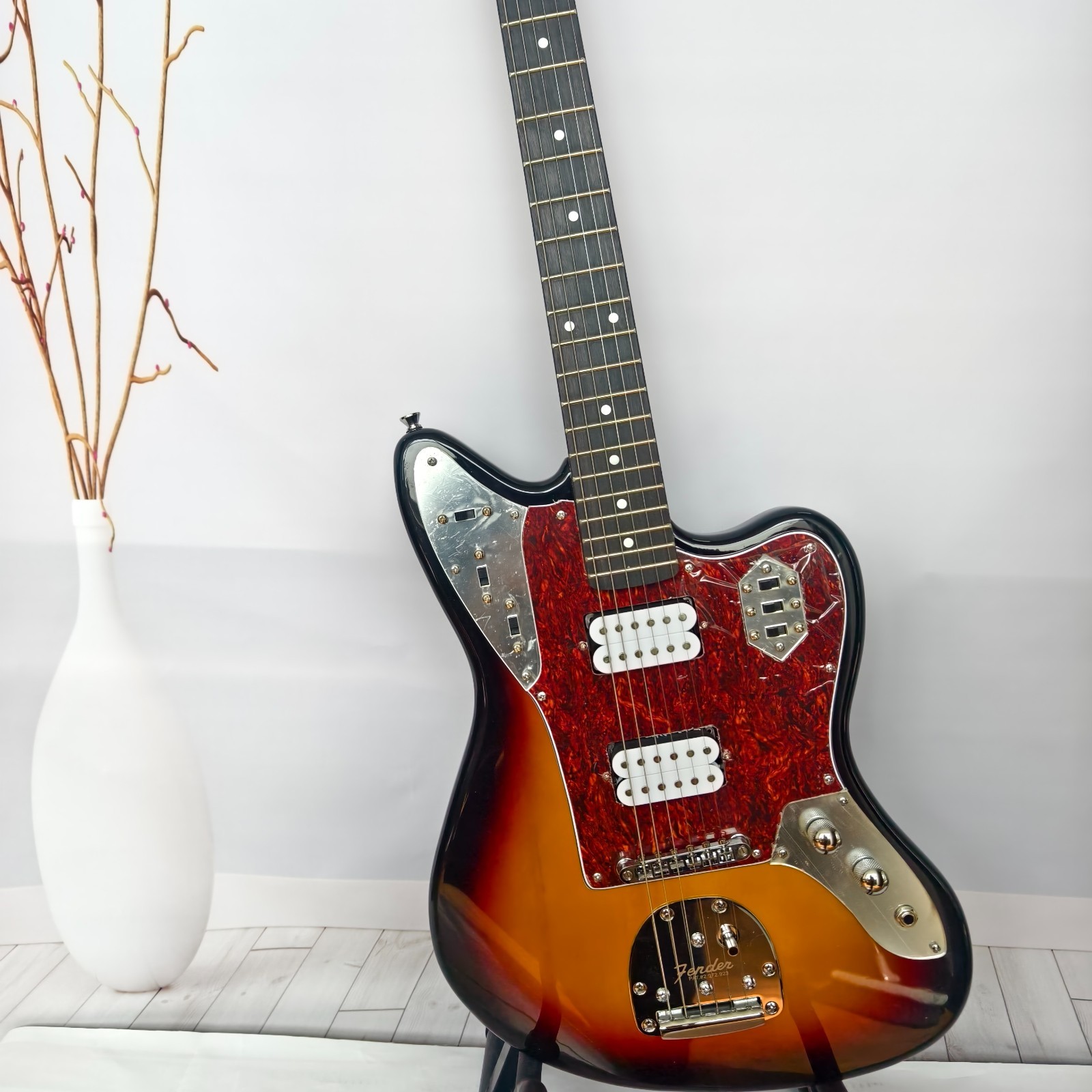 Ship US Jazz master Electric Guitar - 3-Color Sunburst, Rosewood Fretboard